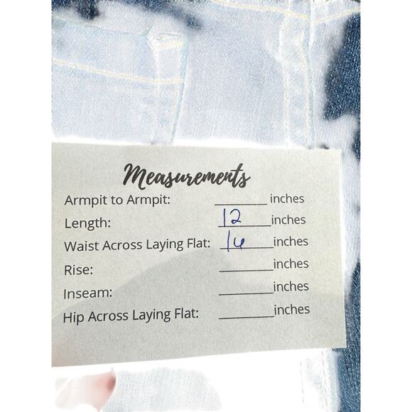 Blank NYC Women's The Fulton Dress Down Party Distressed Cuffed Shorts Size 26 - Picture 11 of 13